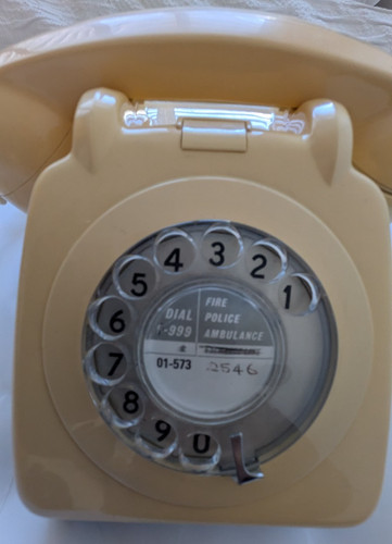 Vintage cream rotary - , gpo