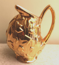 Vintage/Retro CROWN DEVON Gold