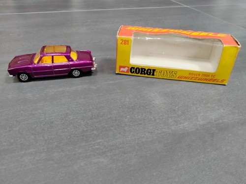 Corgi toys 281 rover - toys,