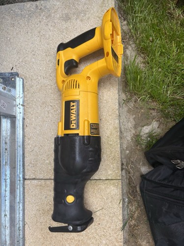 Dewalt dc385 reciprocating - dewalt,