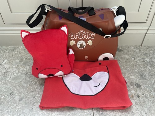 Gruffalow trunki with kids - gruffalow,