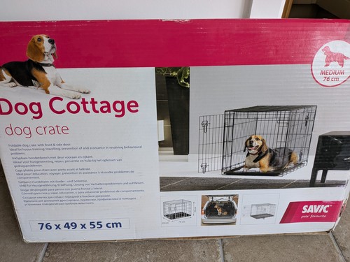 Medium size dog crate - medium,