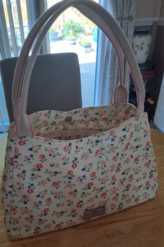 Large cath kidston floral bag - kidston,