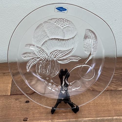 Vintage nuutajarvi peony plate - vintage,