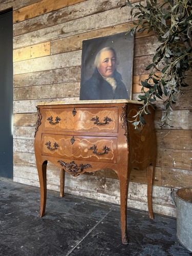 Louis style bombe chest - louis, xv