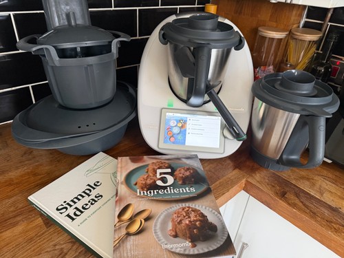 Thermomix tm6 with second bowl - with,
