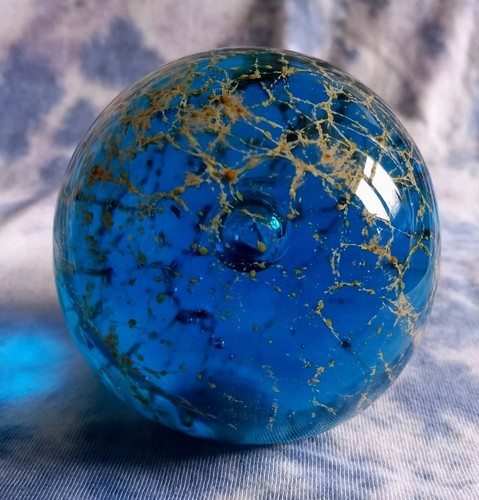 Mdina glass paperweight blue - paperweight.,