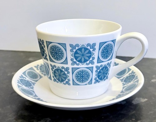 Royal tuscan charade tea cup - royal,
