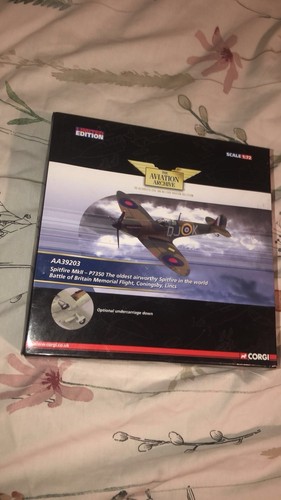 Corgi scale spitfire - 1:72,