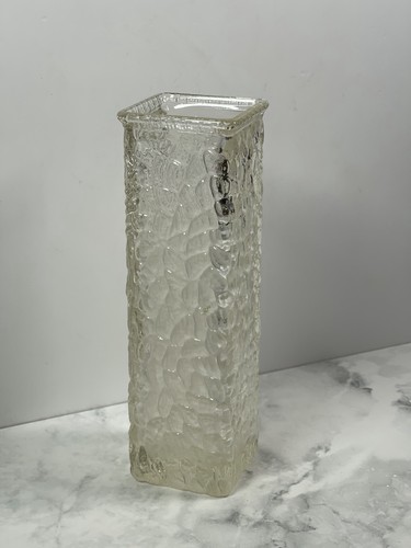 George davidson luna - george, vase