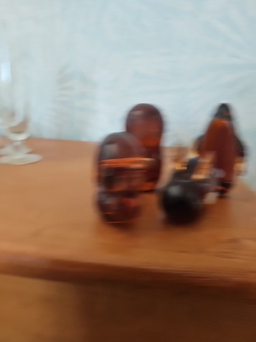 Wedgewood animal glass - animal,