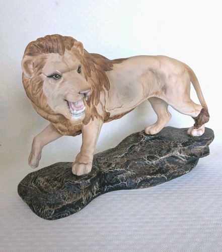 Vintage beswick england lion - vintage, "lion