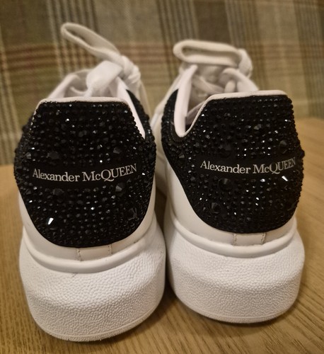 Authentic alexander mcqueen - authentic,