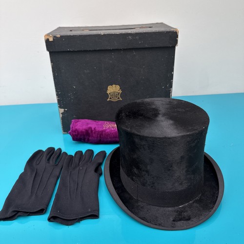 Vintage antique lincoln - antique,