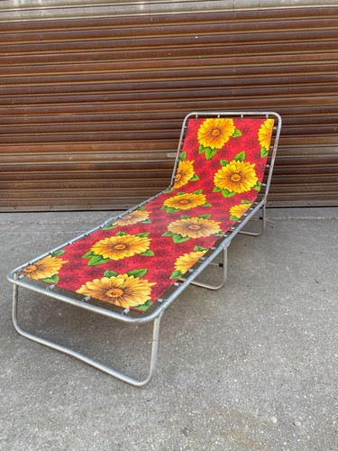 Vintage retro floral marigold - vintage,