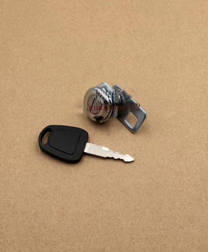 1xexcavator cab door - lock, core