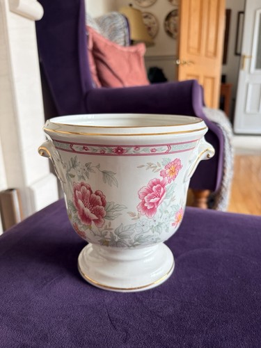 Royal winton 16cm planter - winton,