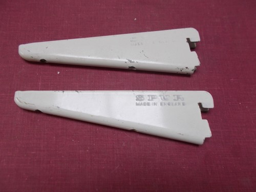 Spur shelf brackets - spur,