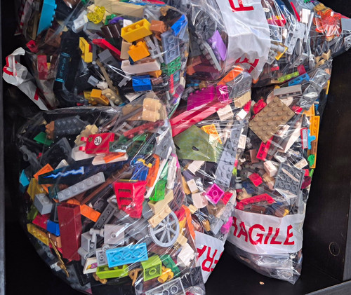 Genuine lego bundle 1kg - genuine,