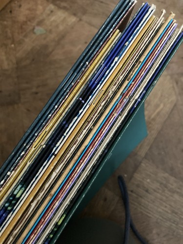 Bundle over graded piano - 20,
