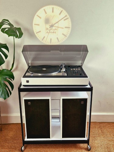Rare white 1972 - 1972, dynatron