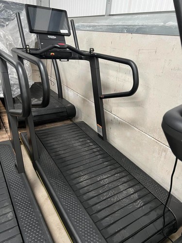 Technogym skillrun 5000 unity - technogym,
