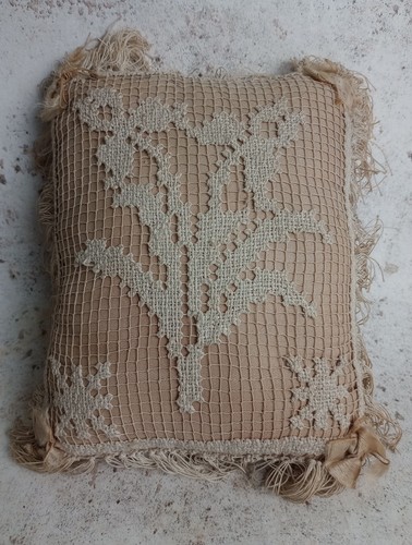 Antique victorian pin - pin, cushion