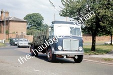 THH Truck Photos - AEC.