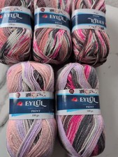 Eylul Variegated Knitting