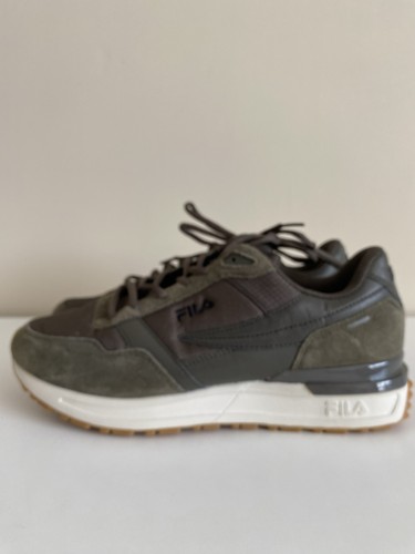 Fila trainers uk9 eur43 - trainers,