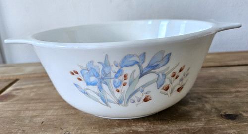 Pyrex blue iris - iris, design