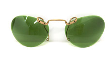 Polaroid Green Cat-Eye Lens