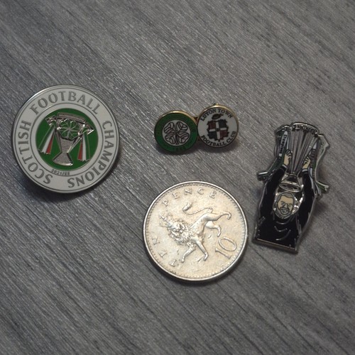 Celtic badges - celtic, fc