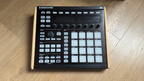 Native instruments maschine - instruments,