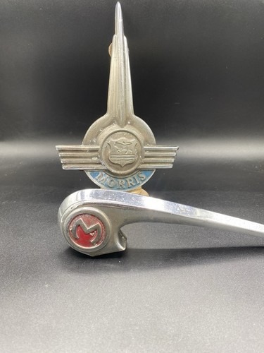 Vintage morris grill badge - morris,