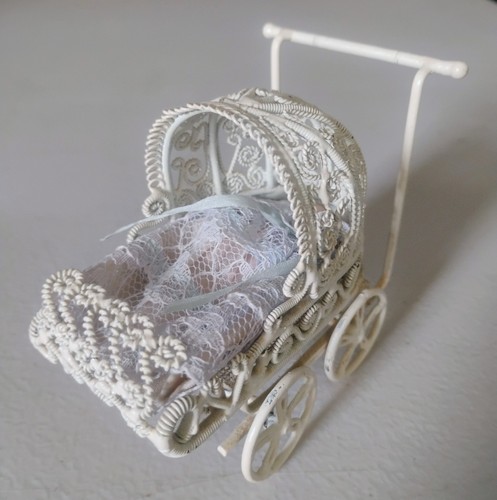 Vtg miniature porcelain - 1.5",