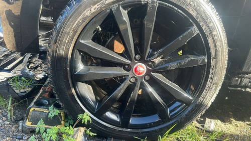 Genuine jaguar f pace - jaguar,