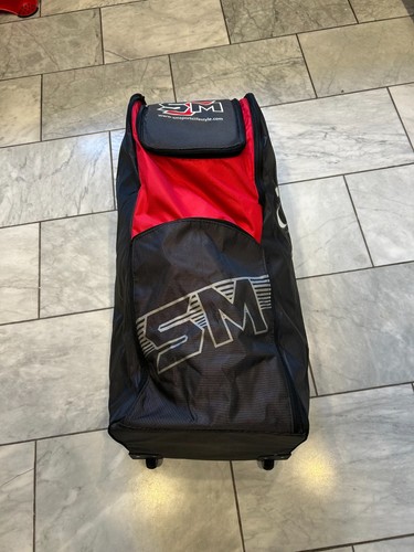 Cricket duffle wheelie kit - sm,