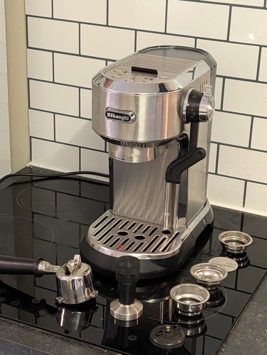 Delonghi dedica maestro plus - delonghi,