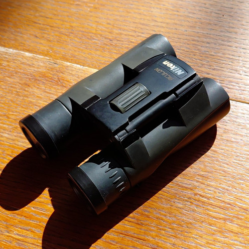 Nikon aculon a30 binoculars - aculon,