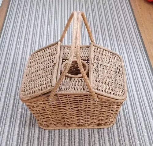 Mid century wicker picnic - mid,