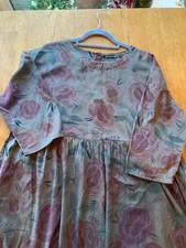 Gudrun Sjoden dress, soft grey with subtle rose design size M, perfect condition