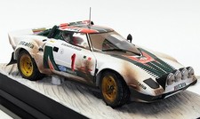 Kyosho 1/18 Scale Model Car