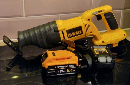 Dewalt dc385 18v ion - dc385, li-ion