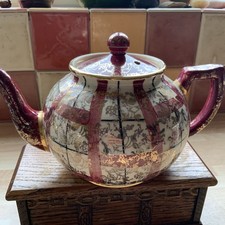 Vintage Arthur Wood Claret Colour Squared Lattice & Gold Lustre Teapot