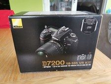 Nikon d7200 dslr camera 18-105