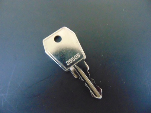 Original kamei replacement key - original,