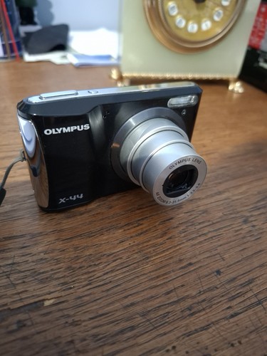 Olympus compact digital - x-44,