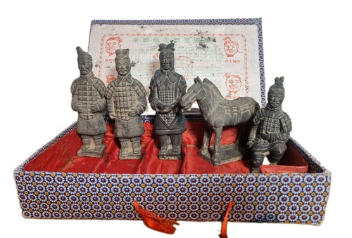 Terracotta army figurines set - army,