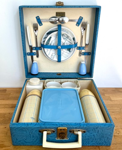 Vintage brexton picnic set for - set,